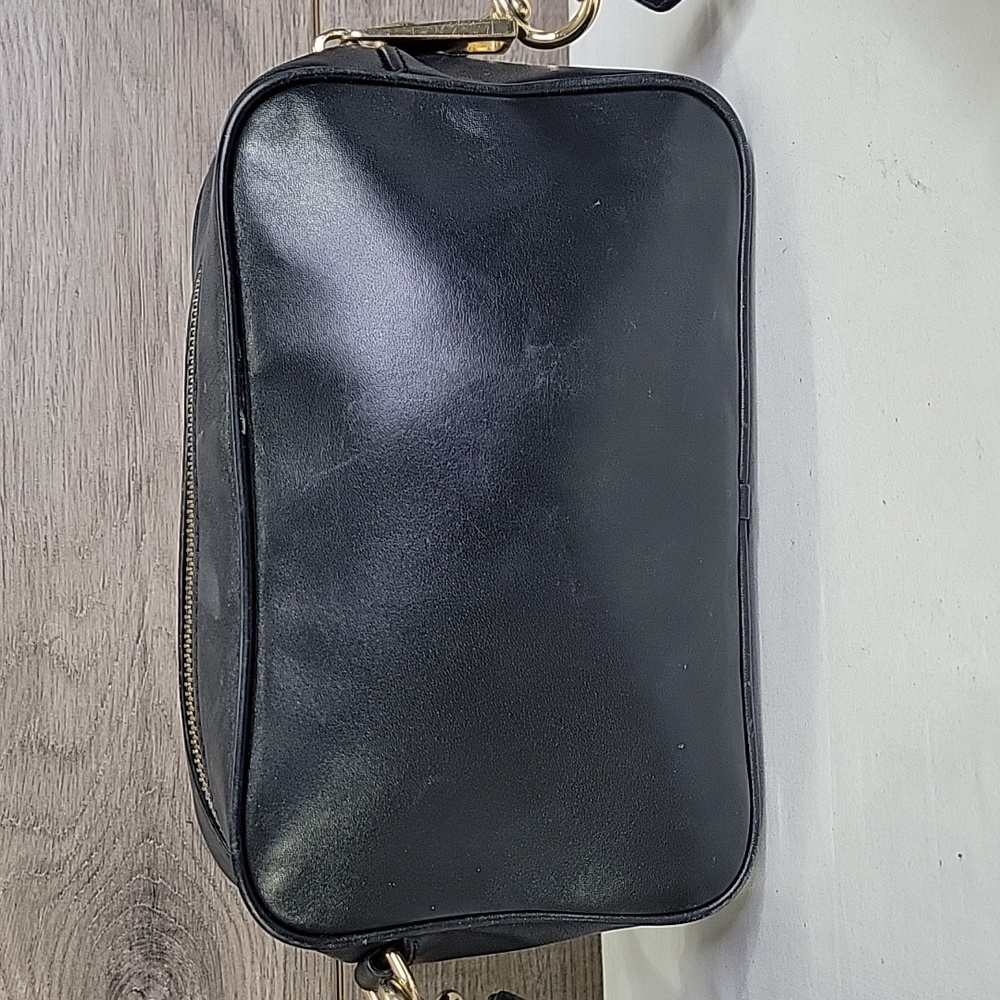 Marc Jacobs Black Leather Crossbody Bag - Picture 4 of 13
